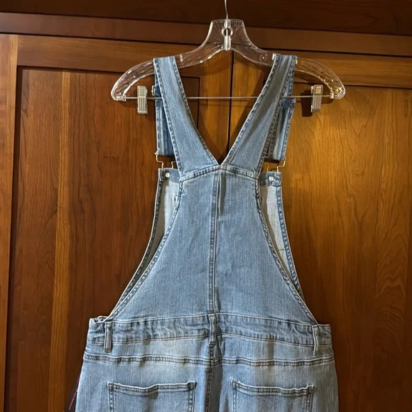 Denim Skinny Leg Overalls - Picture 4 of 6